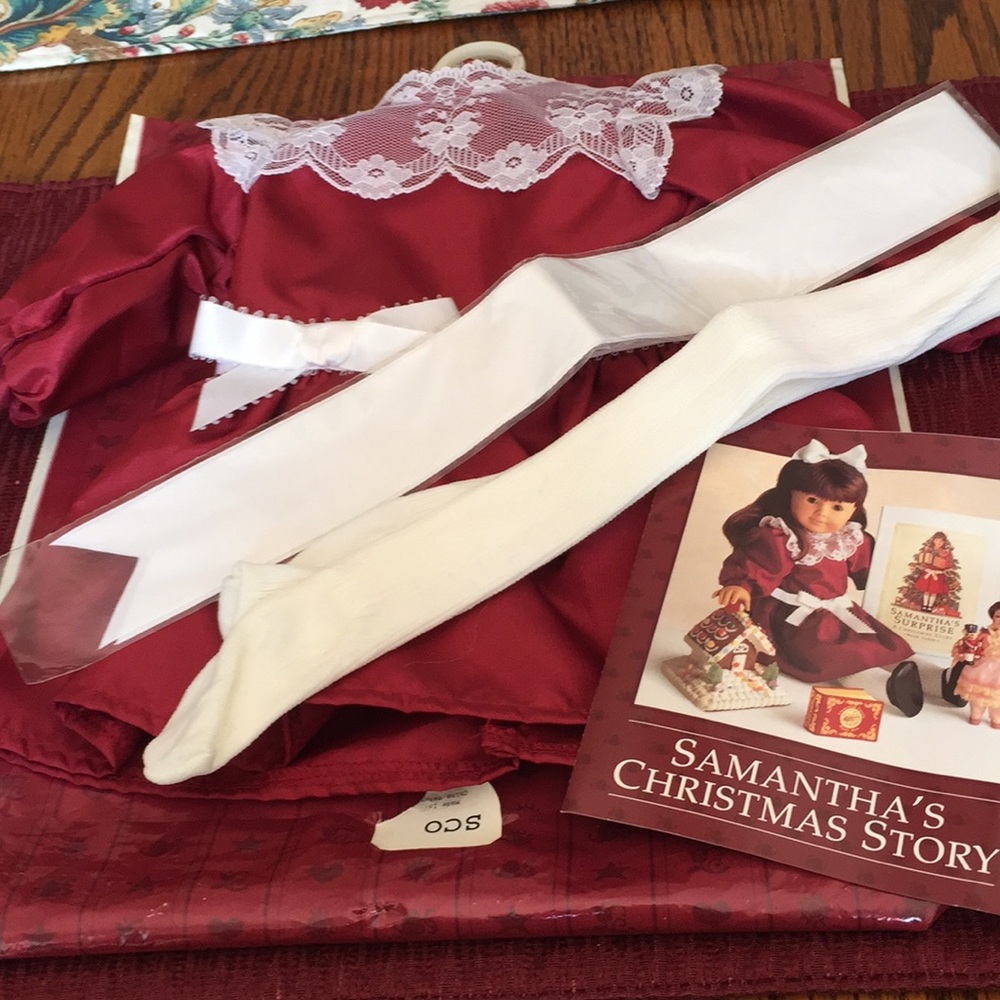 American Girl Samantha’s Christmas outfit